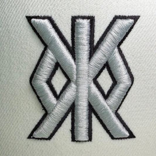 $Runes snapback - White includes 3 free stickers!!!